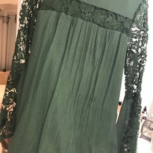 Gorgeous dress with lace